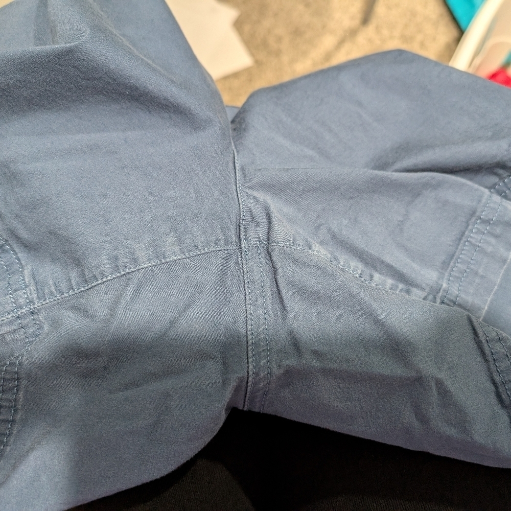 Eddie Bauer Blue Casual Shorts in Size 14 - Picture 12 of 13